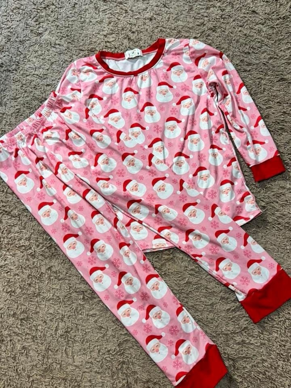 Girls' Pink Santa Print Holiday Pajama Set